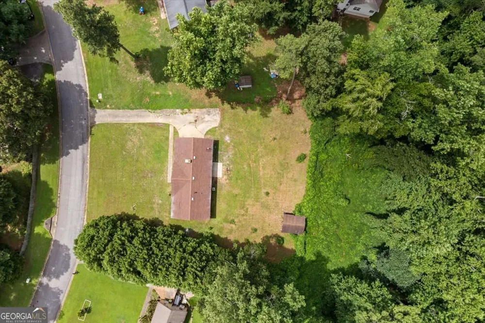 160 Derby Country DR Ellenwood, GA 30294