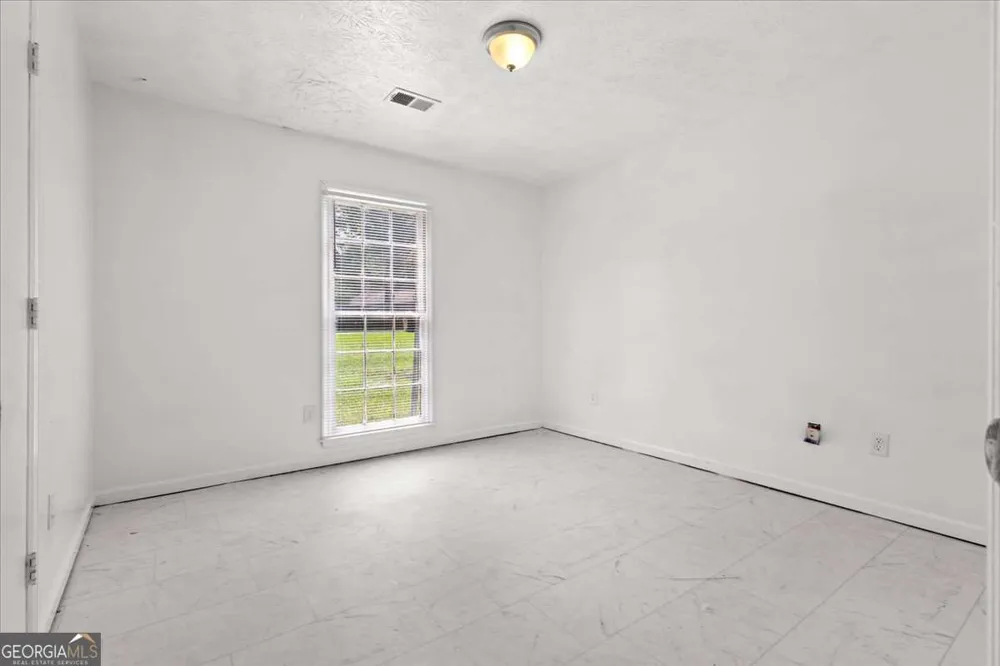 160 Derby Country DR Ellenwood, GA 30294