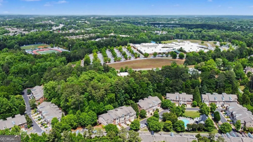 6070 Narcissa PL Johns Creek, GA 30097