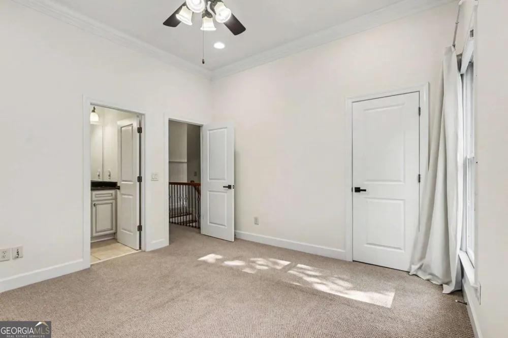 6070 Narcissa PL Johns Creek, GA 30097