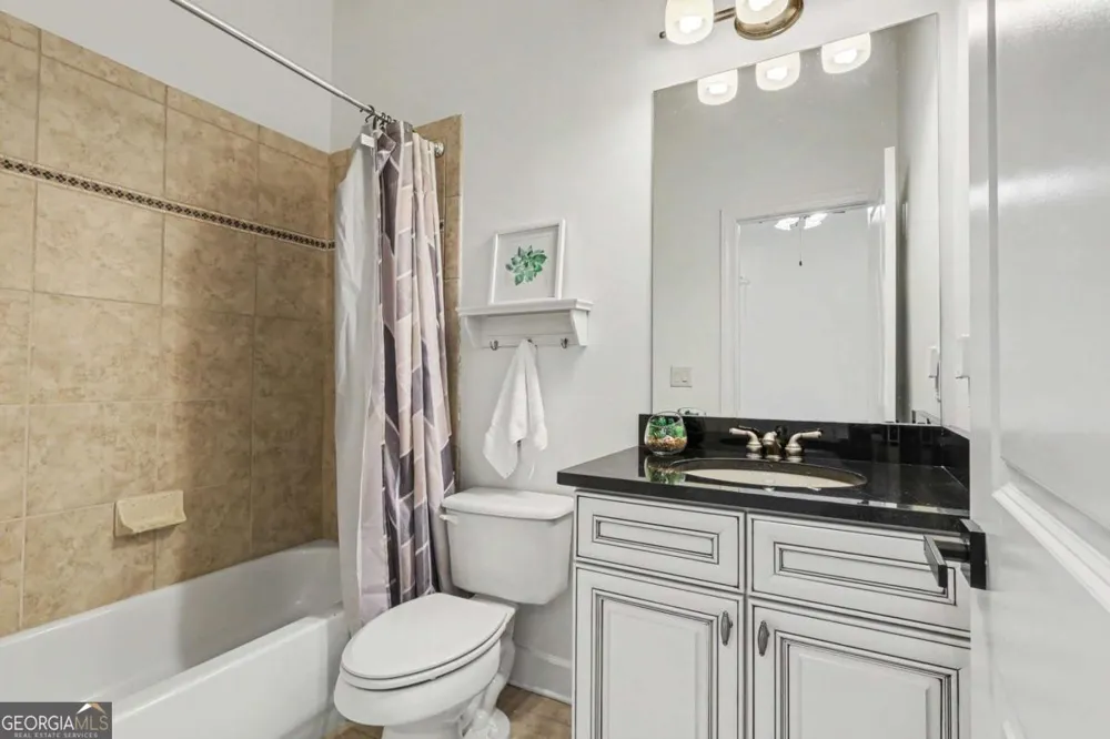 6070 Narcissa PL Johns Creek, GA 30097