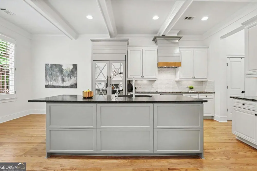 6070 Narcissa PL Johns Creek, GA 30097