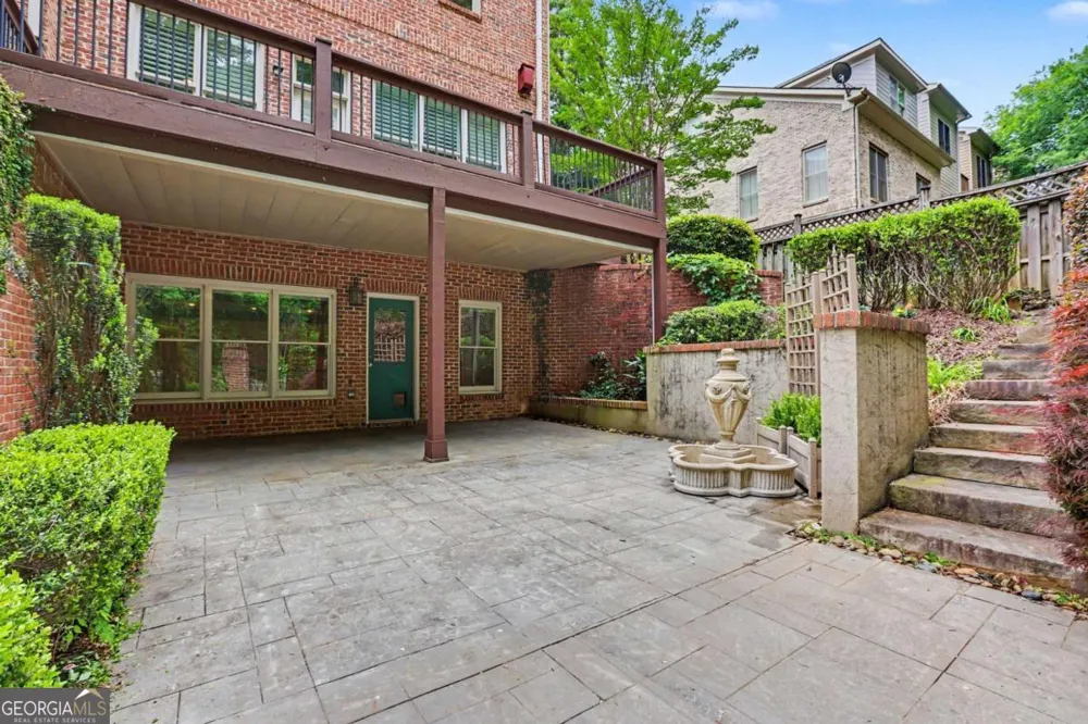6070 Narcissa PL Johns Creek, GA 30097