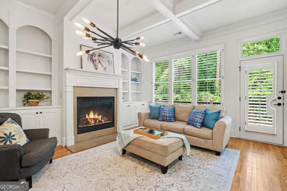 6070 Narcissa PL Johns Creek, GA 30097
