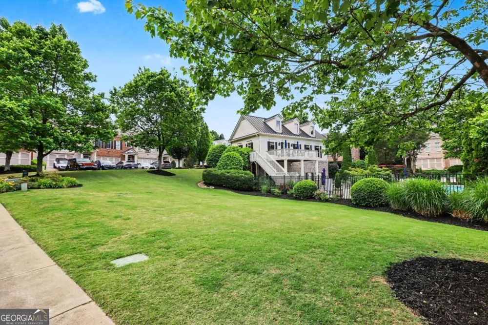 6070 Narcissa PL Johns Creek, GA 30097