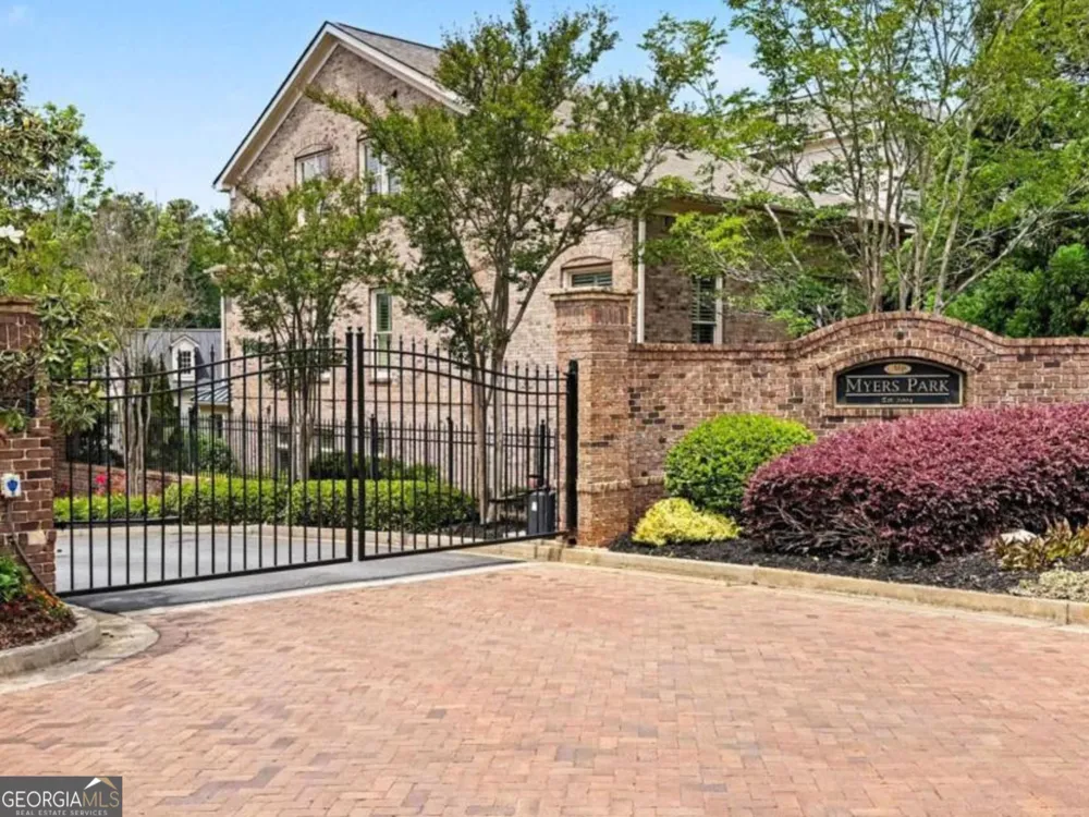 6070 Narcissa PL Johns Creek, GA 30097