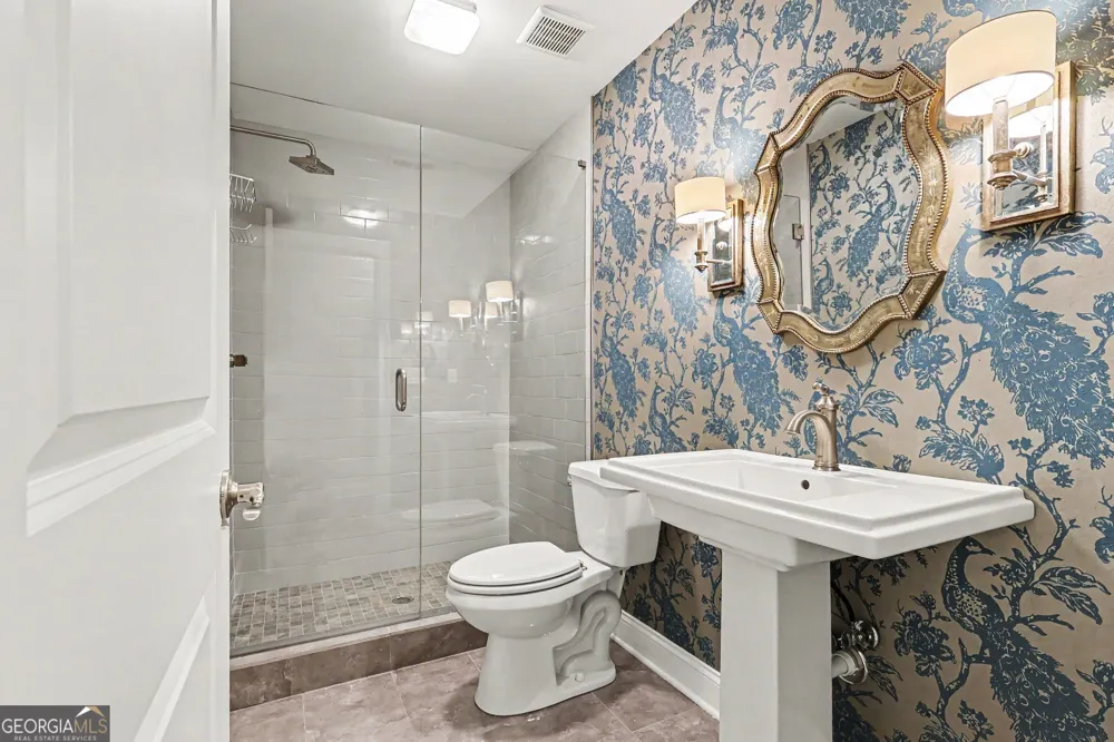 6070 Narcissa PL Johns Creek, GA 30097