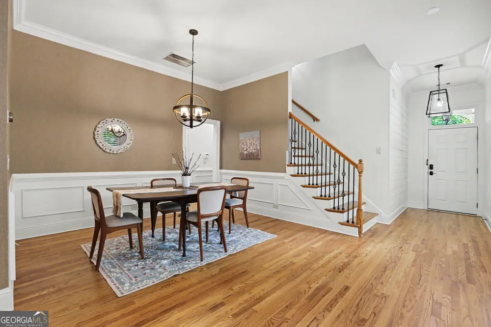6070 Narcissa PL Johns Creek, GA 30097