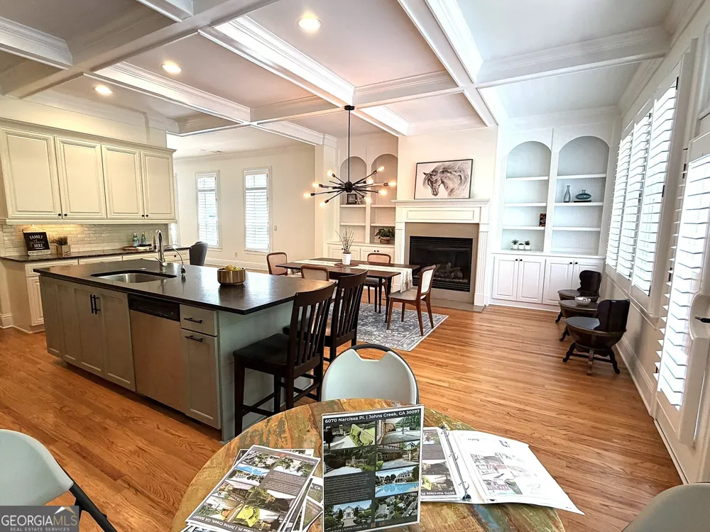 6070 Narcissa PL Johns Creek, GA 30097