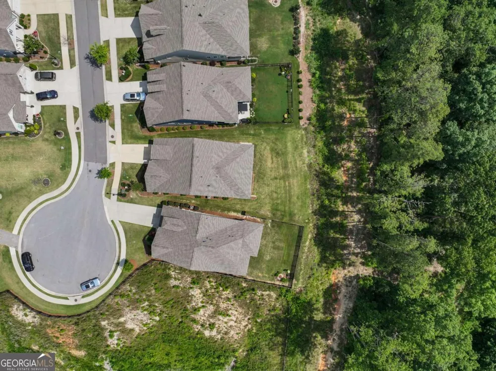 7013 River Rock DR Flowery Branch, GA 30542