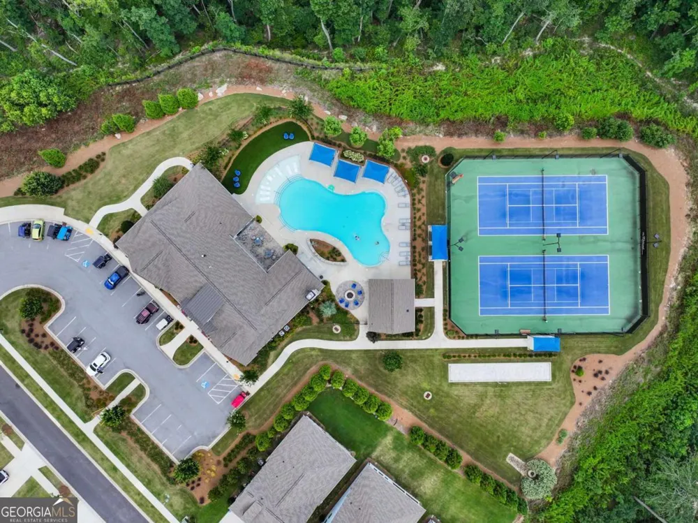 7013 River Rock DR Flowery Branch, GA 30542
