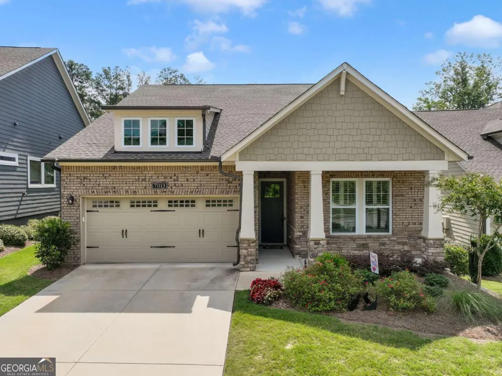 7013 River Rock DR Flowery Branch, GA 30542