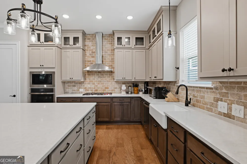 7013 River Rock DR Flowery Branch, GA 30542
