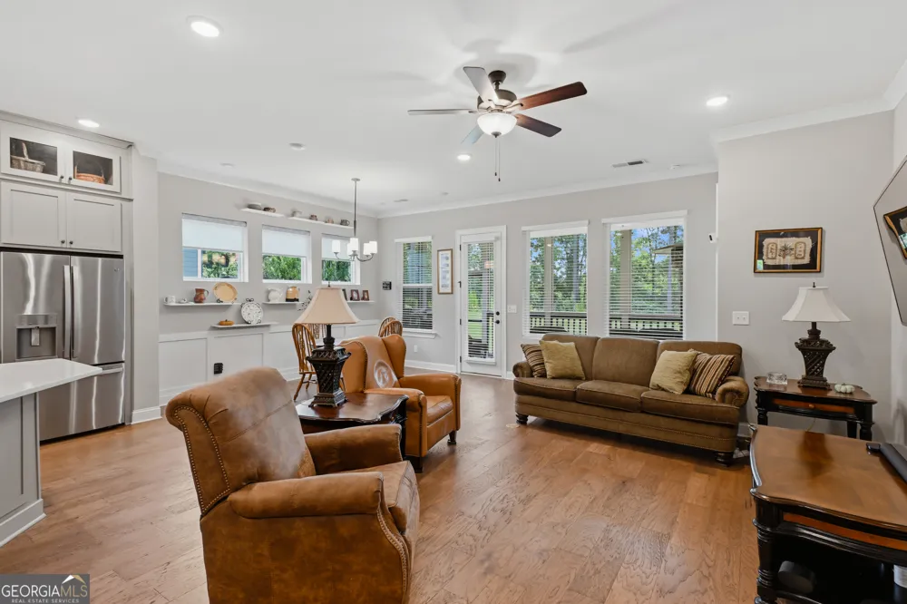 7013 River Rock DR Flowery Branch, GA 30542