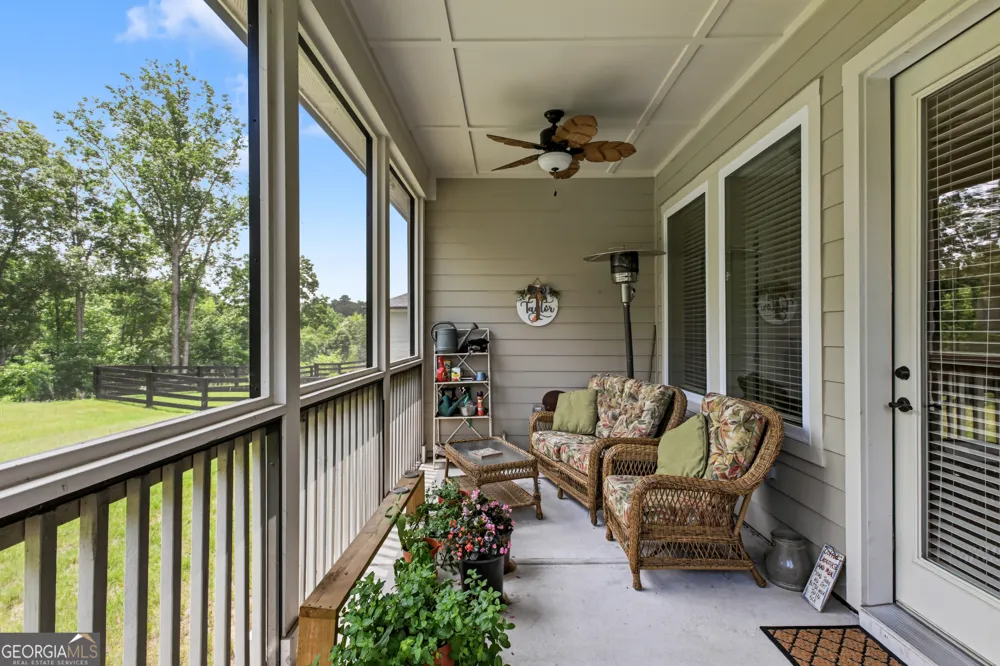 7013 River Rock DR Flowery Branch, GA 30542