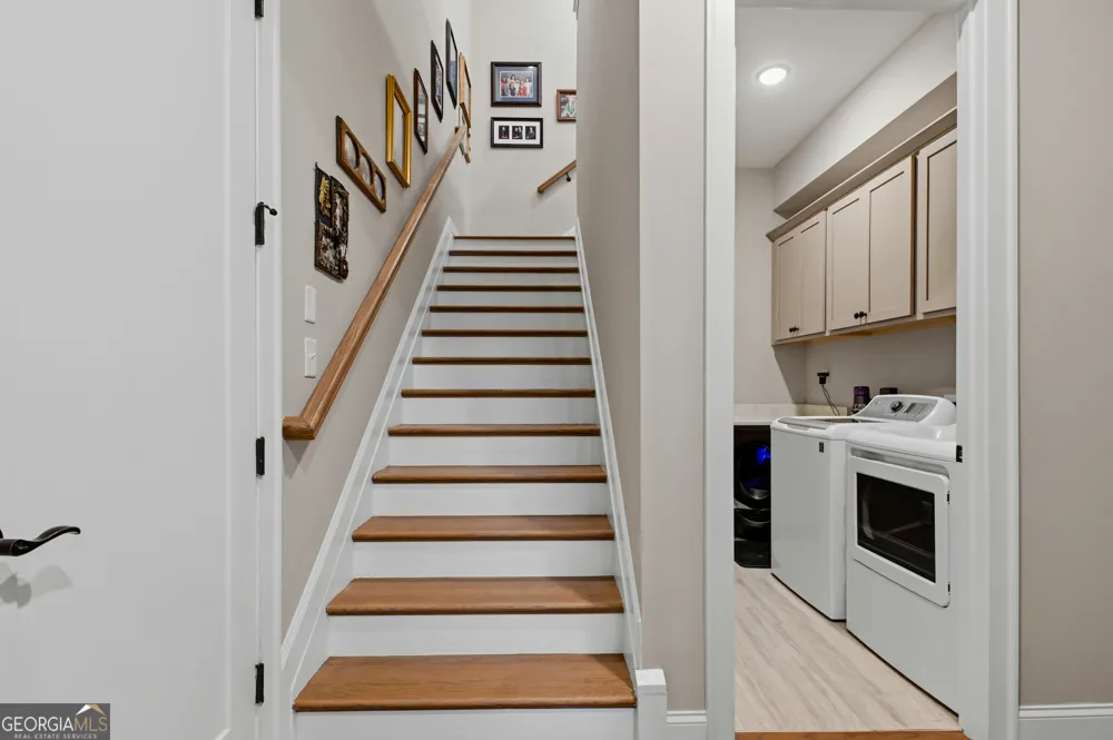 7013 River Rock DR Flowery Branch, GA 30542