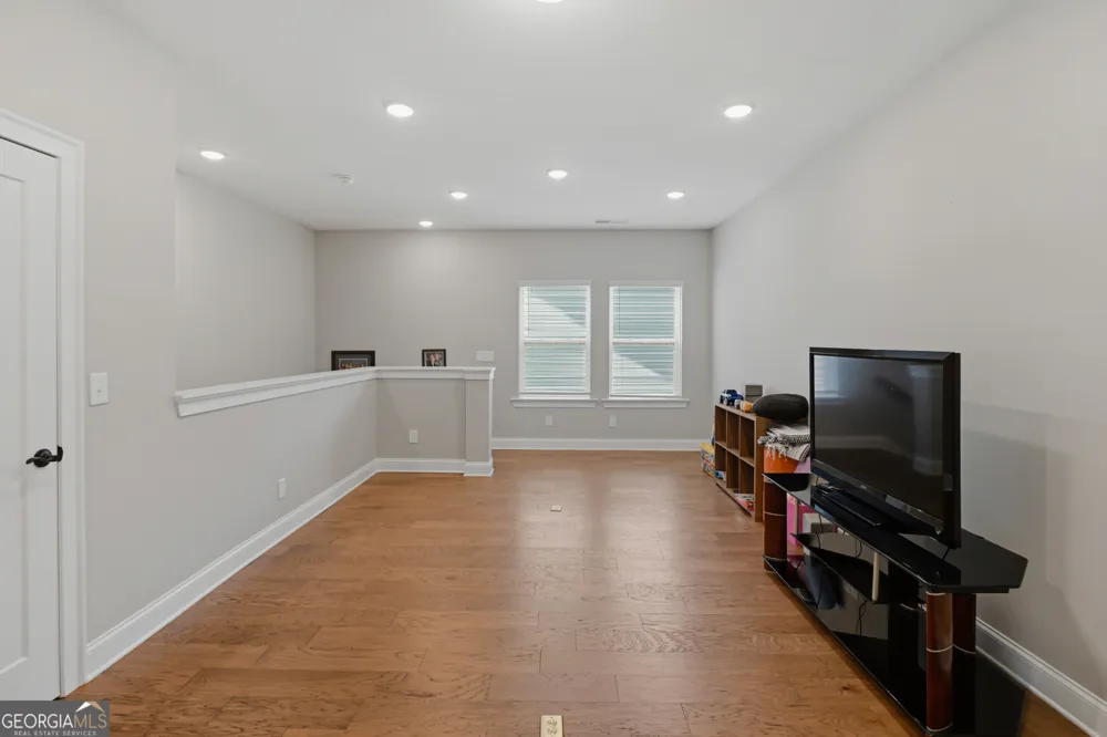 7013 River Rock DR Flowery Branch, GA 30542
