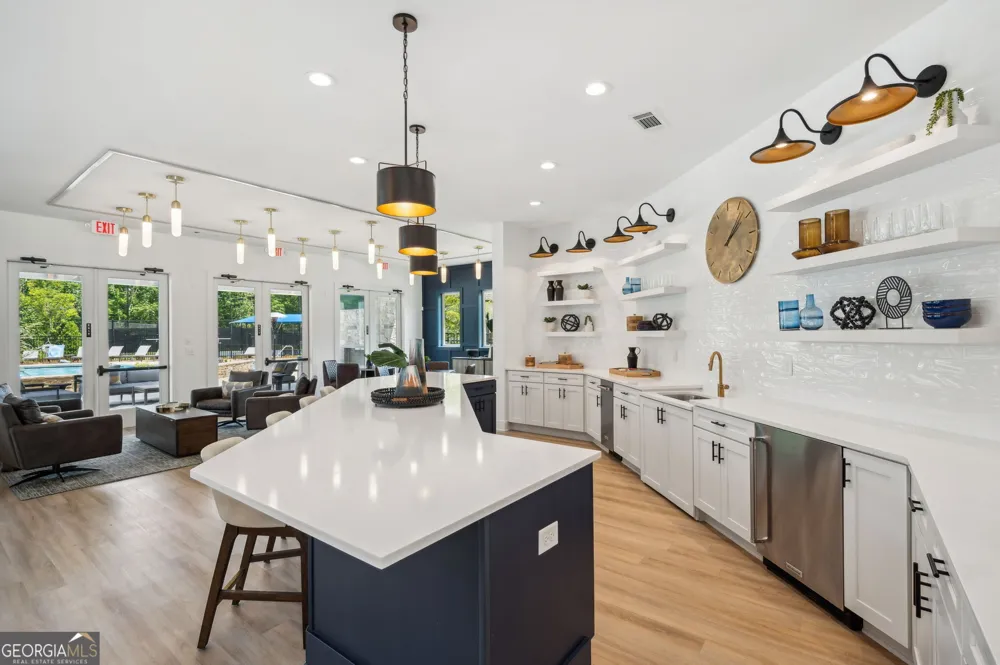 7013 River Rock DR Flowery Branch, GA 30542