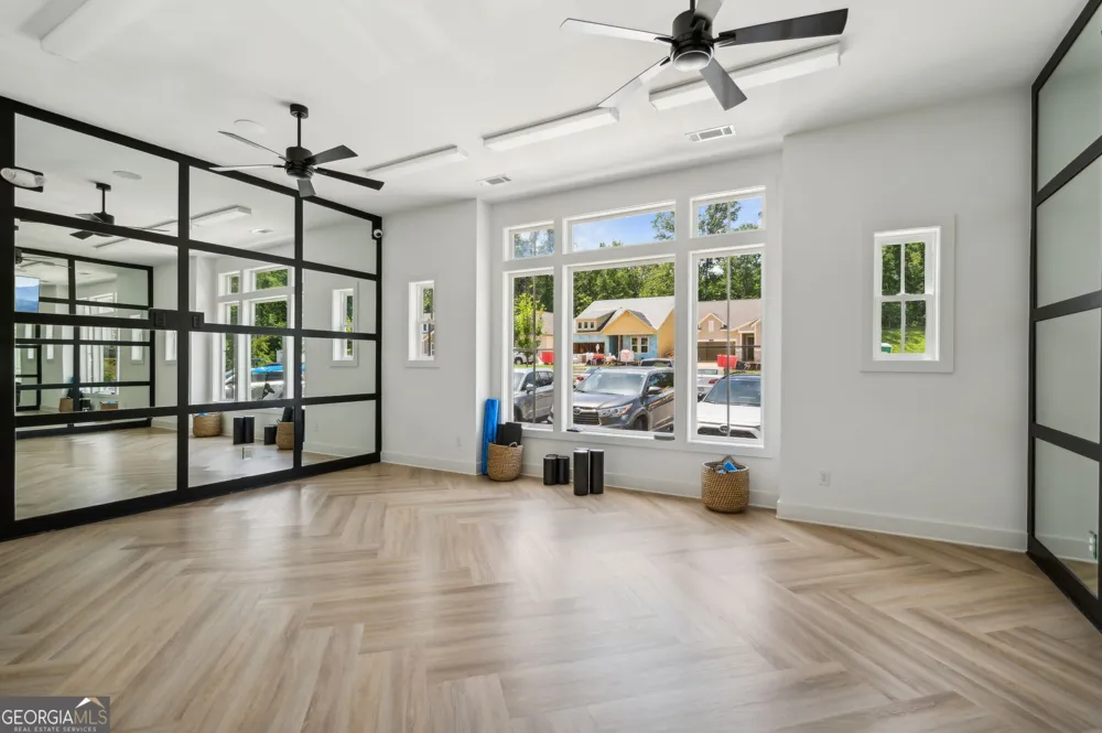 7013 River Rock DR Flowery Branch, GA 30542