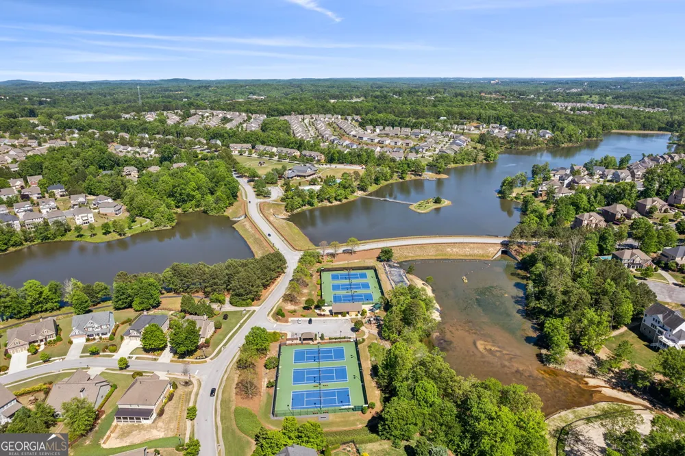 7013 River Rock DR Flowery Branch, GA 30542