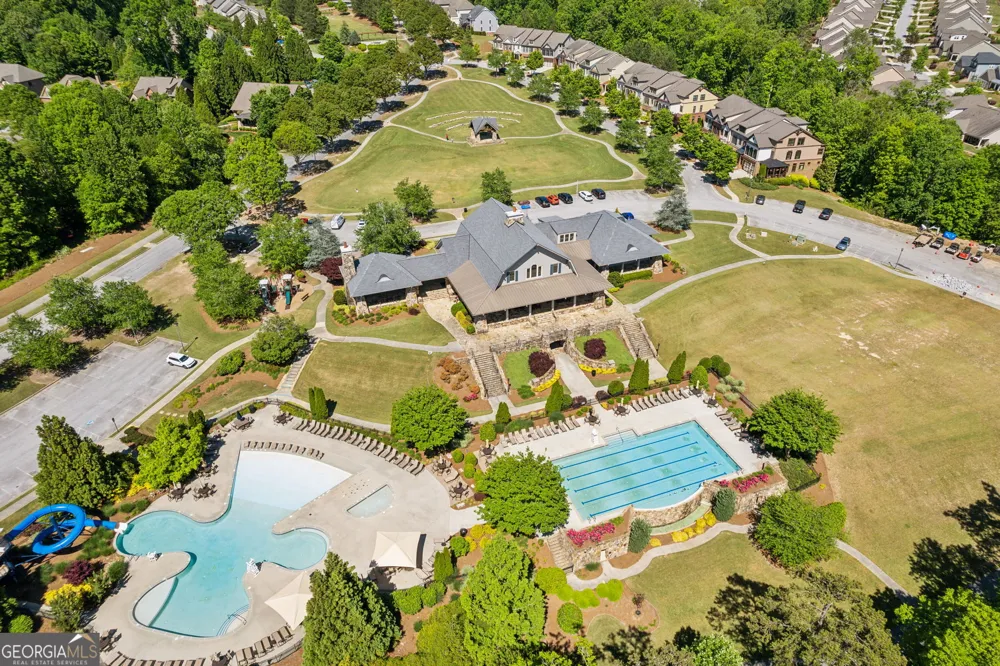 7013 River Rock DR Flowery Branch, GA 30542