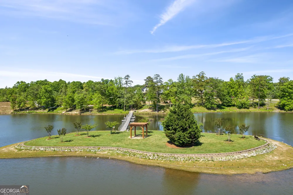 7013 River Rock DR Flowery Branch, GA 30542