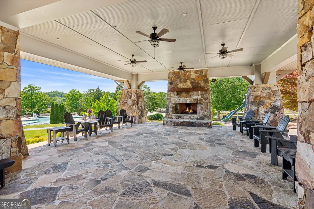 7013 River Rock DR Flowery Branch, GA 30542
