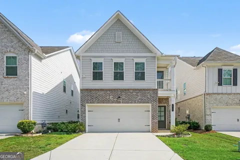 3723 Silvery WAY