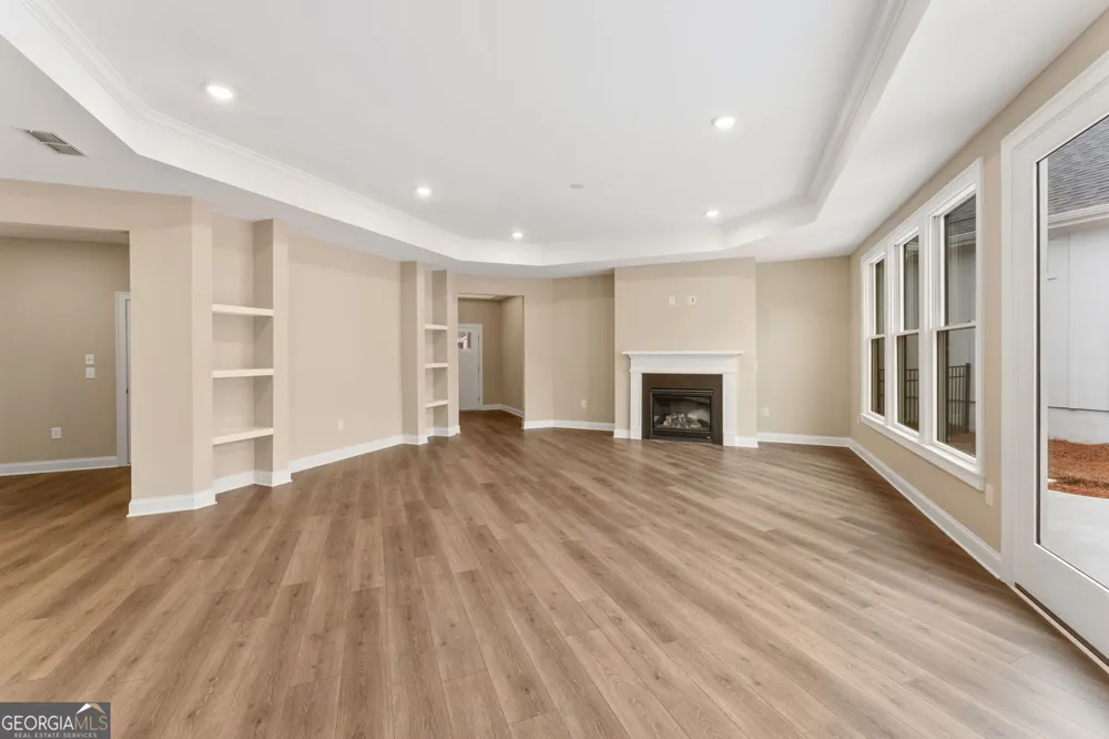 454 Sugarberry LN Holly Springs, GA 30115
