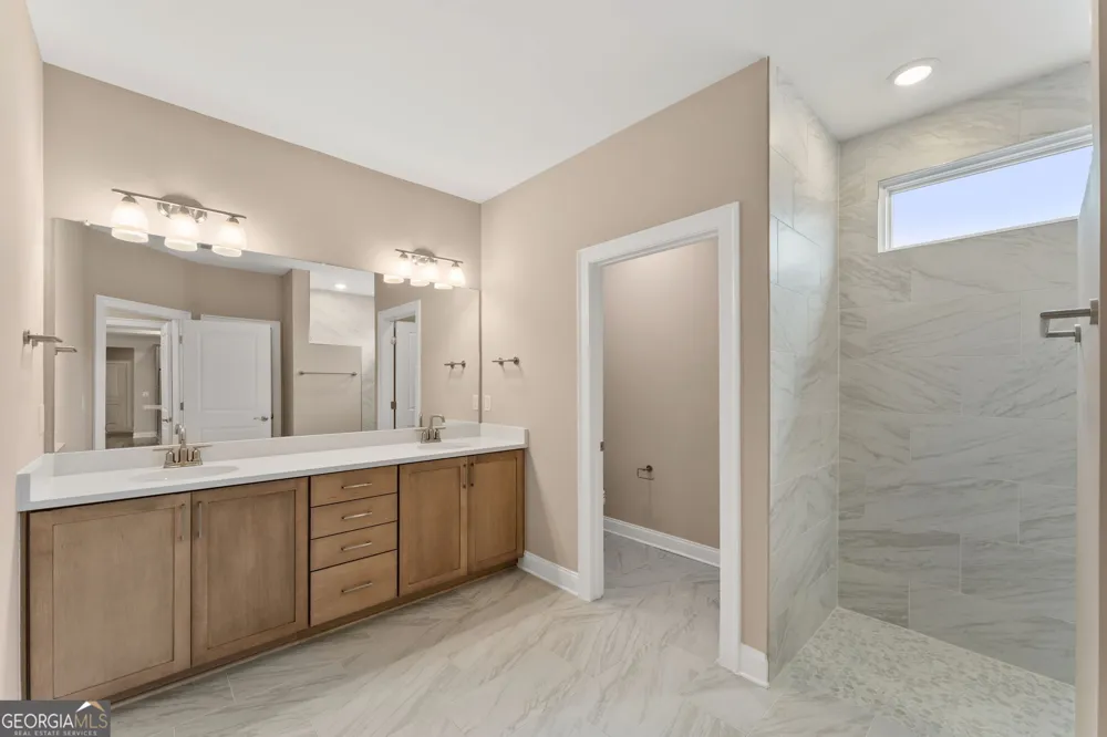 454 Sugarberry LN Holly Springs, GA 30115