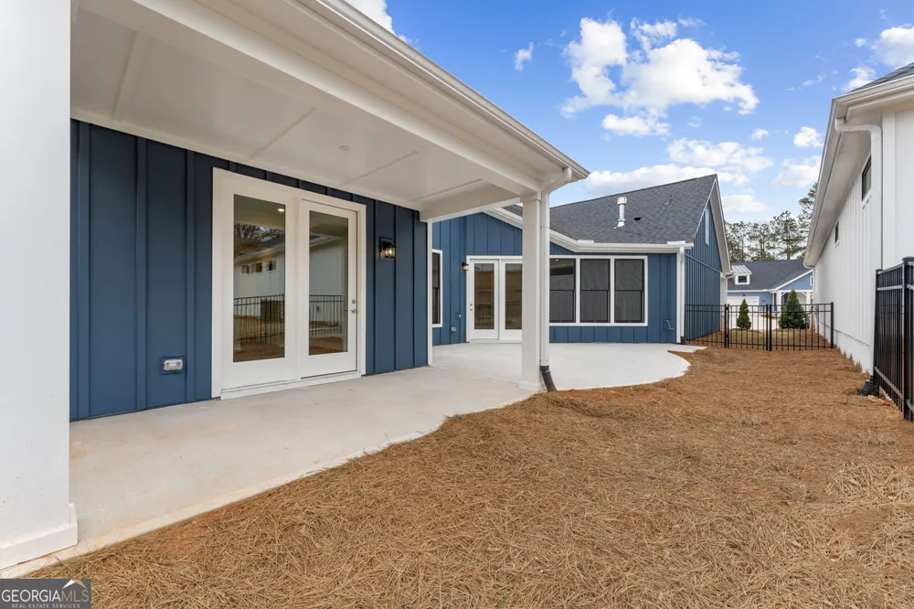 454 Sugarberry LN Holly Springs, GA 30115