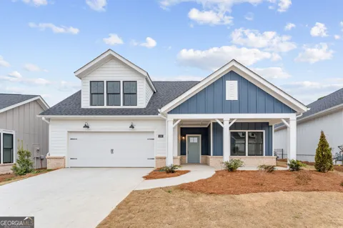 216 Persimmon WAY