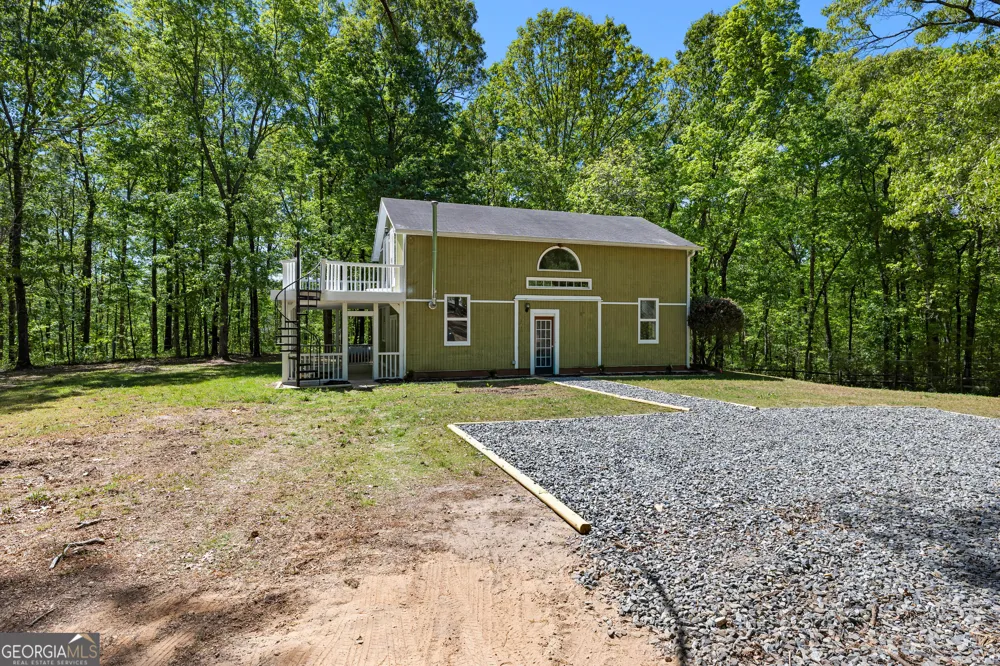 183 Merrell RD Carrollton, GA 30116
