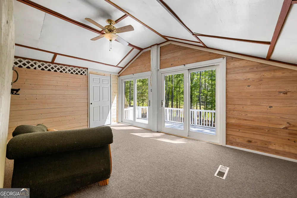 183 Merrell RD Carrollton, GA 30116