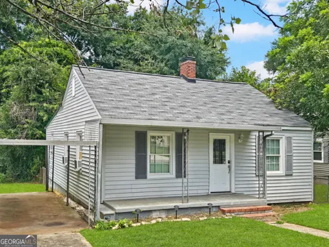 202 White ST