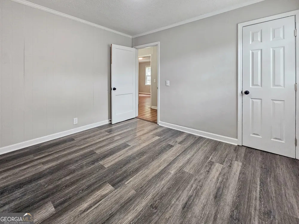 202 White ST Hogansville, GA 30230