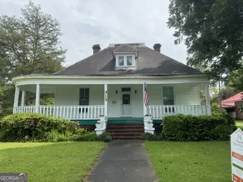 313 W Church ST