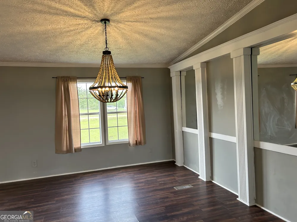 205 Bay ST Collins, GA 30421