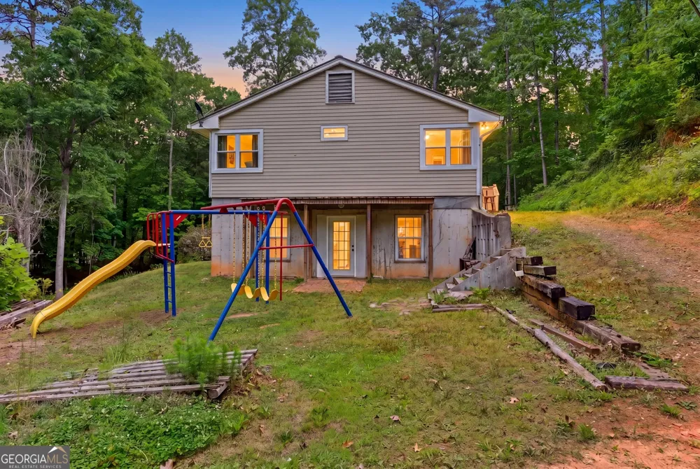 169 N Pinecrest RD Toccoa, GA 30577