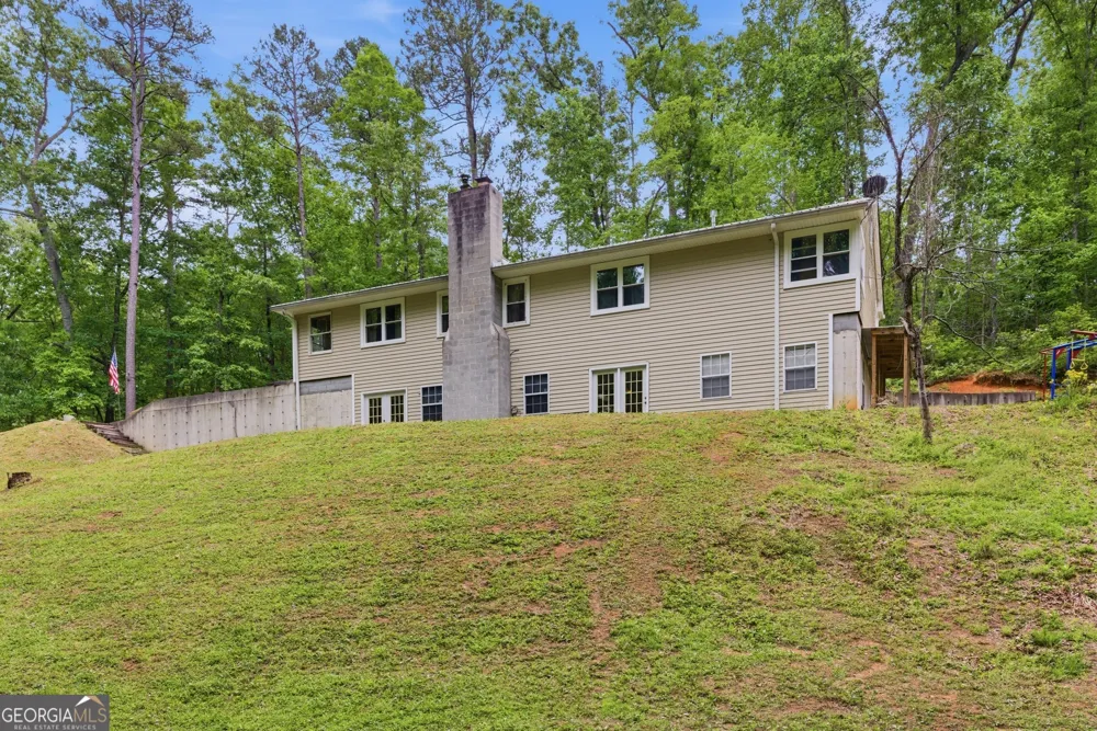 169 N Pinecrest RD Toccoa, GA 30577
