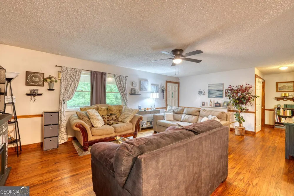 1568 Carlvin RD Hiawassee, GA 30546