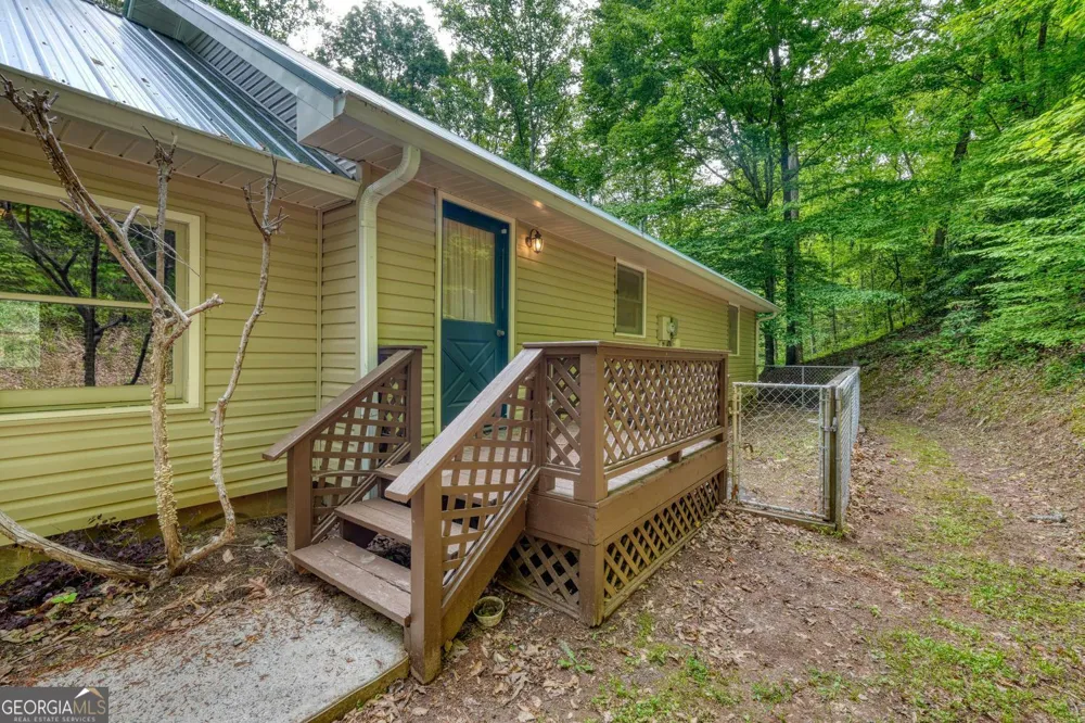 1568 Carlvin RD Hiawassee, GA 30546