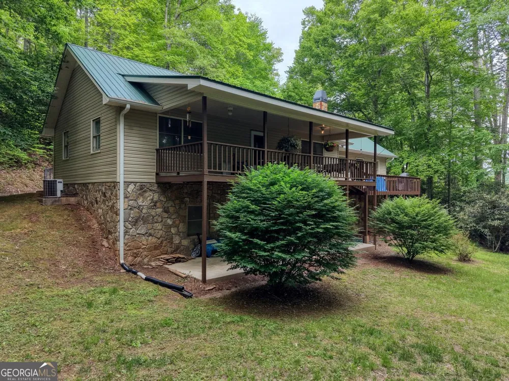 1568 Carlvin RD Hiawassee, GA 30546