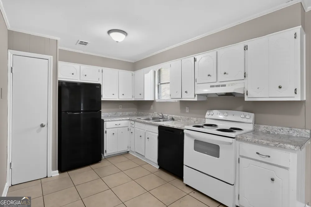 2579 Anthony Dejuan PKWY Hephzibah, GA 30815