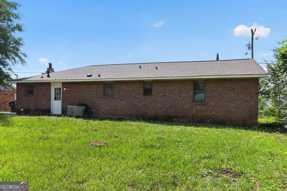 2579 Anthony Dejuan PKWY Hephzibah, GA 30815