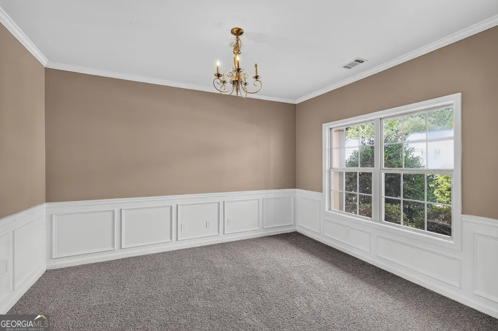 354 Shady GLN Dallas, GA 30132