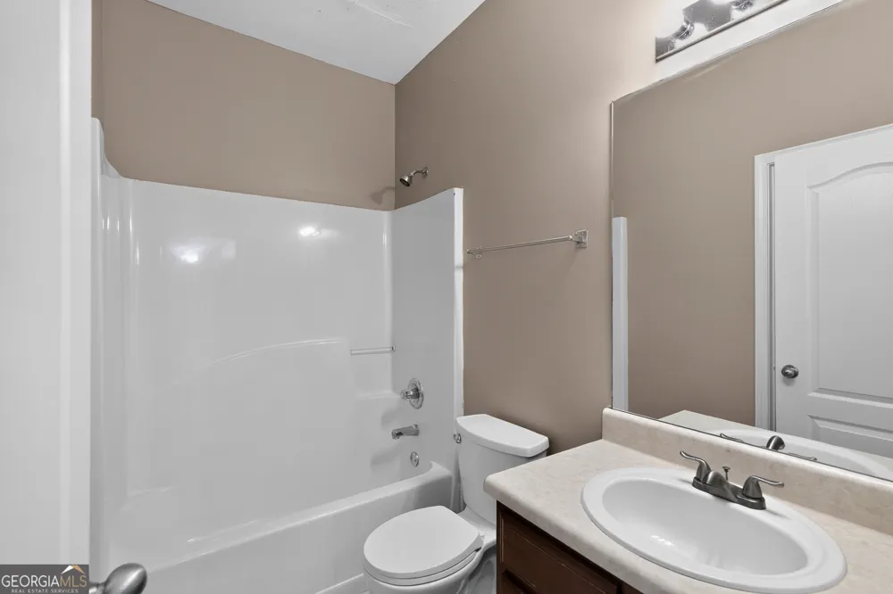 354 Shady GLN Dallas, GA 30132