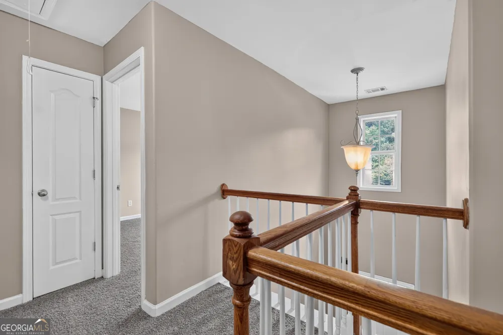 354 Shady GLN Dallas, GA 30132