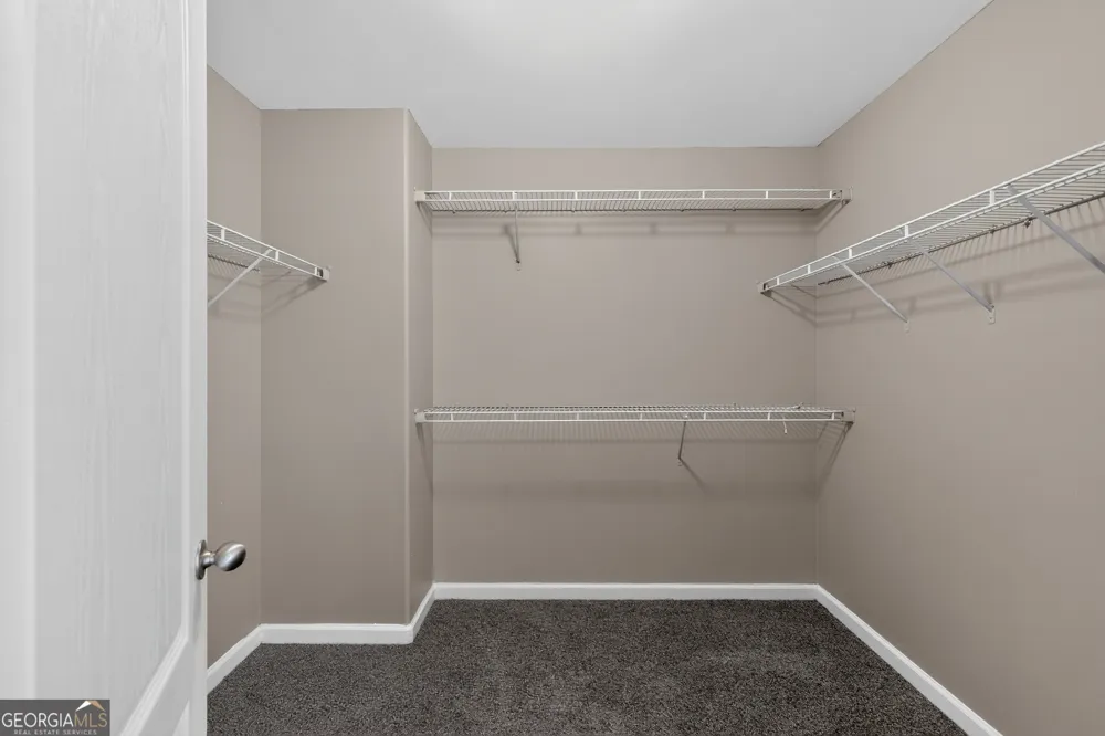 354 Shady GLN Dallas, GA 30132