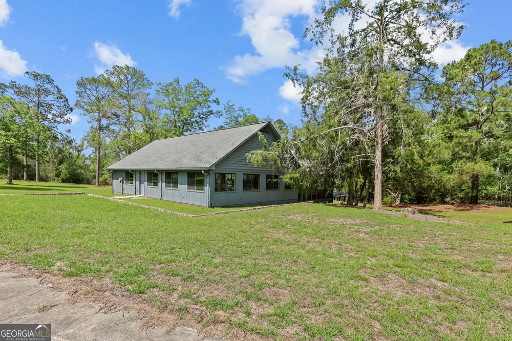 136 Panda PL Alma, GA 31510